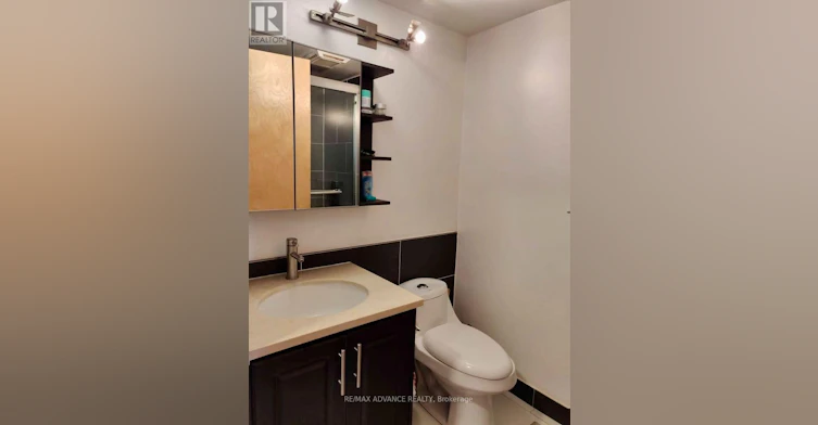 611-255 Richmond Street E, Toronto, ON, M5A 4T7 - 11