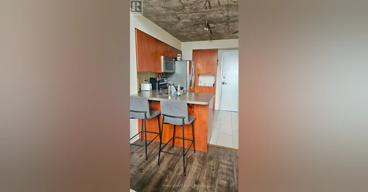 611-255 Richmond Street E, Toronto, ON, M5A 4T7 - 4