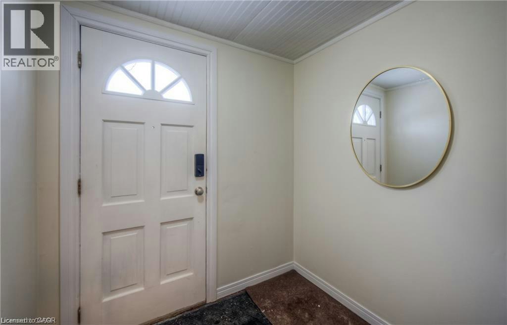 7-206 Green Valley Drive, Kitchener, ON, N2P 1G9 - 2