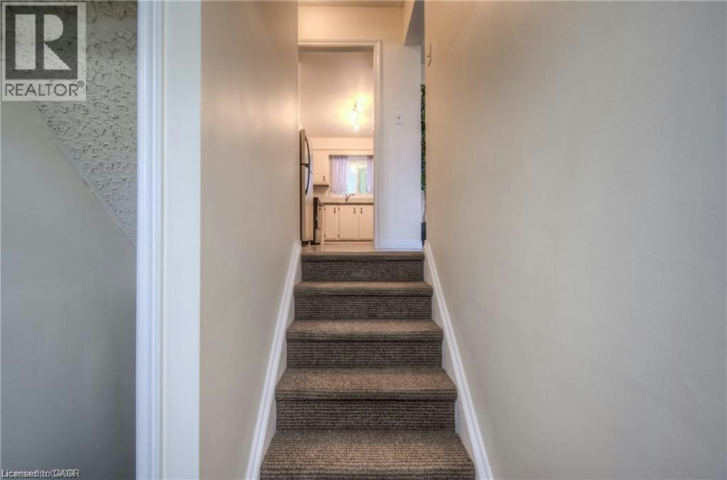7-206 Green Valley Drive, Kitchener, ON, N2P 1G9 - 3