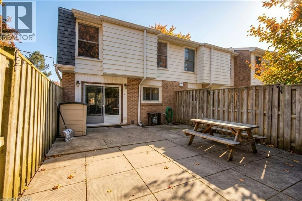 7-206 Green Valley Drive, Kitchener, ON, N2P 1G9 - 18