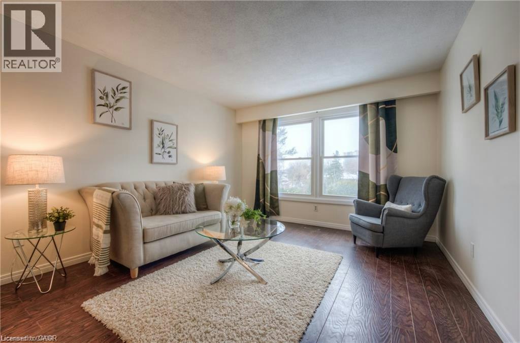 7-206 Green Valley Drive, Kitchener, ON, N2P 1G9 - 4