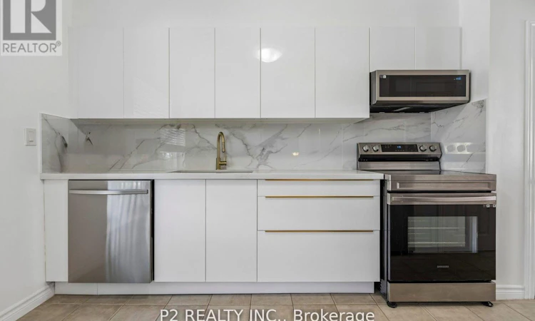 22-22-25 Gosford Boulevard N