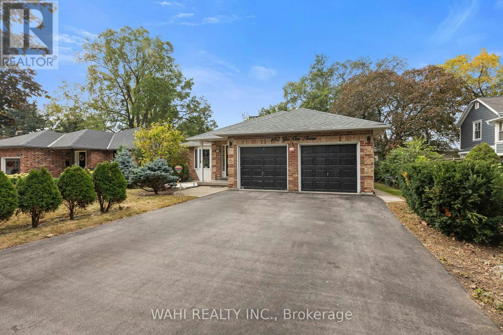 982 Glen View Avenue, Burlington, ON, L7T 3Y6