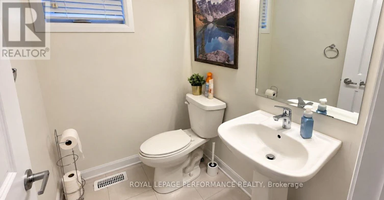 43 Damselfish Walk, Ottawa, ON, K4A 2N3 - 9