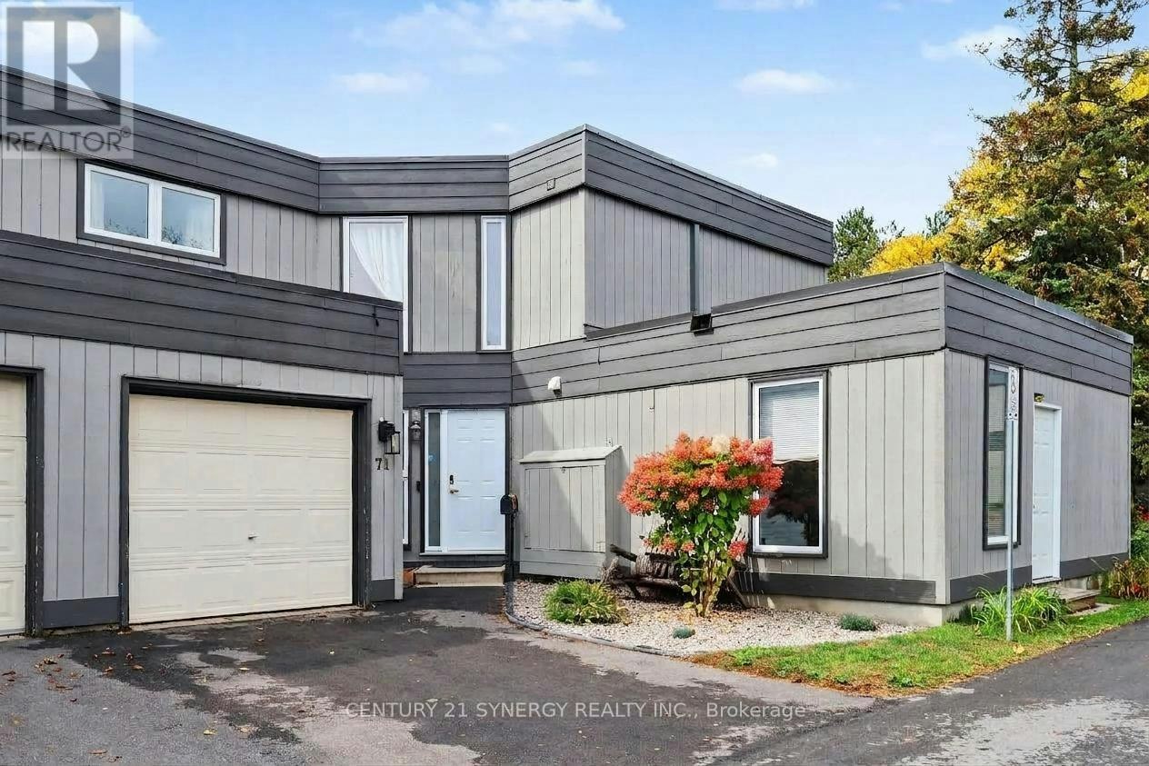 71 Compata Way, Ottawa, ON, K1B 4X1