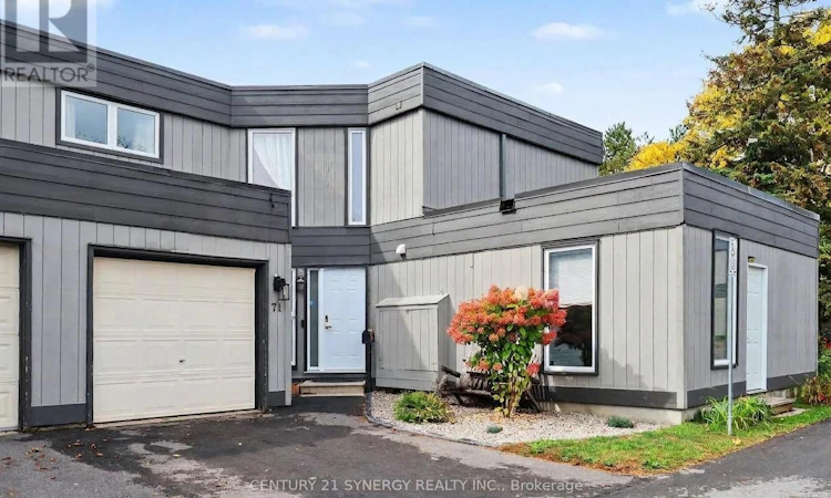 71 Compata Way