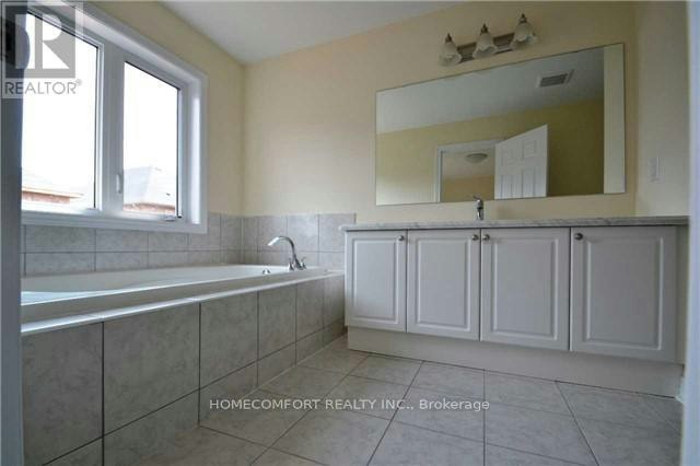 118 Orchardcroft Road, Oakville, ON, L6H 0M4 - 6