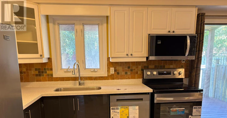 16 Tinti Place, Vaughan, ON, L4J 5B2