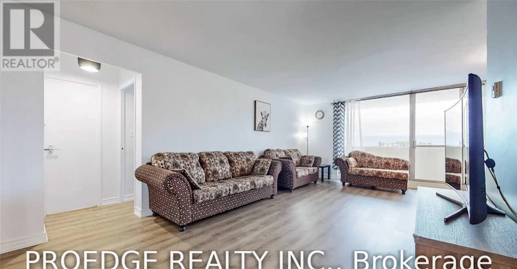 2507-5 Massey Square, Toronto, ON, M4C 5L5 - 9