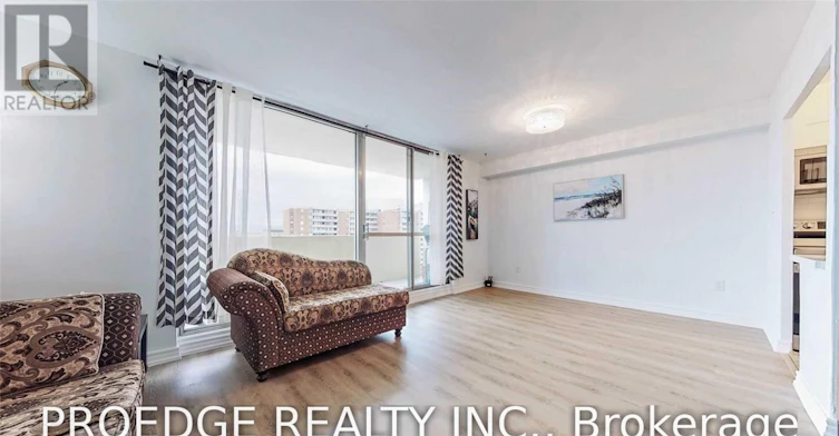 2507-5 Massey Square, Toronto, ON, M4C 5L5 - 15