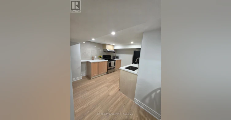 70 Copperwood Square, Toronto, ON, M1V 2C1 - 9