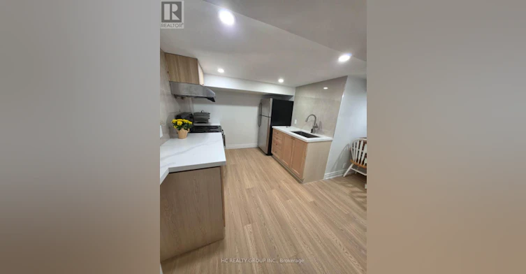 70 Copperwood Square, Toronto, ON, M1V 2C1 - 8