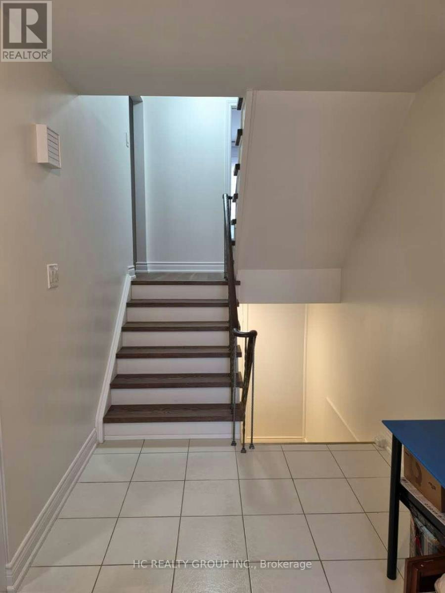 70 Copperwood Square, Toronto, ON, M1V 2C1 - 2