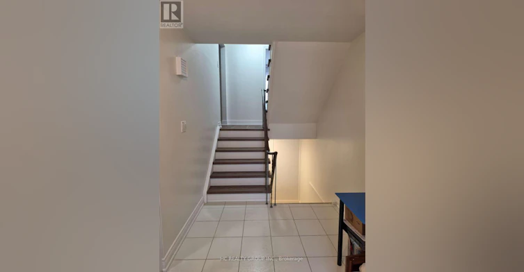 70 Copperwood Square, Toronto, ON, M1V 2C1 - 2