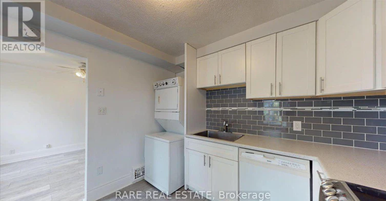 2-8 Balsam Avenue N, Hamilton, ON, L8L 6Y2 - 8