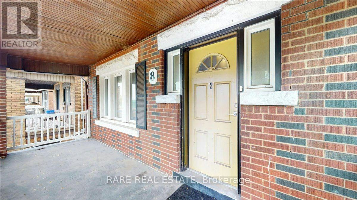 2-8 Balsam Avenue N, Hamilton, ON, L8L 6Y2 - 2