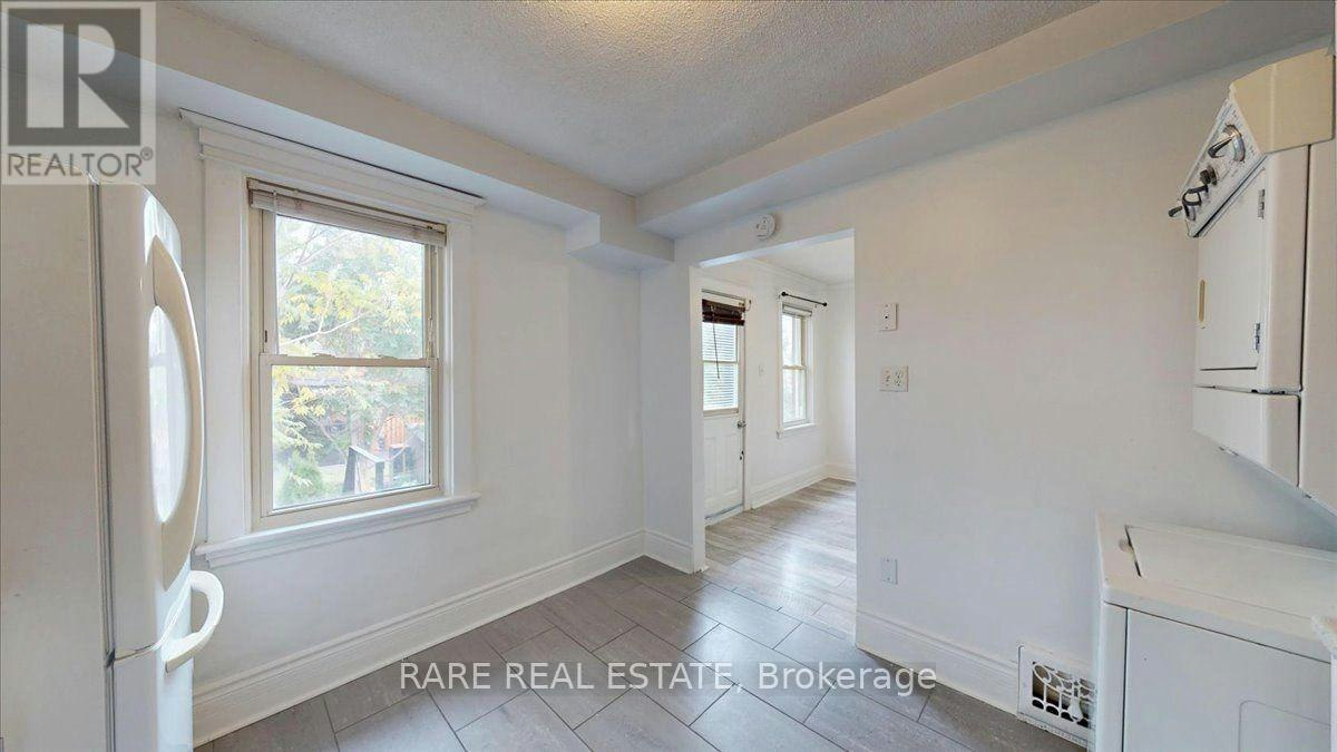 2-8 Balsam Avenue N, Hamilton, ON, L8L 6Y2 - 10