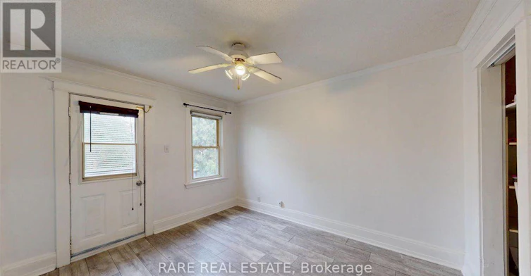 2-8 Balsam Avenue N, Hamilton, ON, L8L 6Y2 - 5