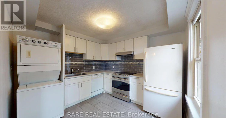2-8 Balsam Avenue N, Hamilton, ON, L8L 6Y2 - 9