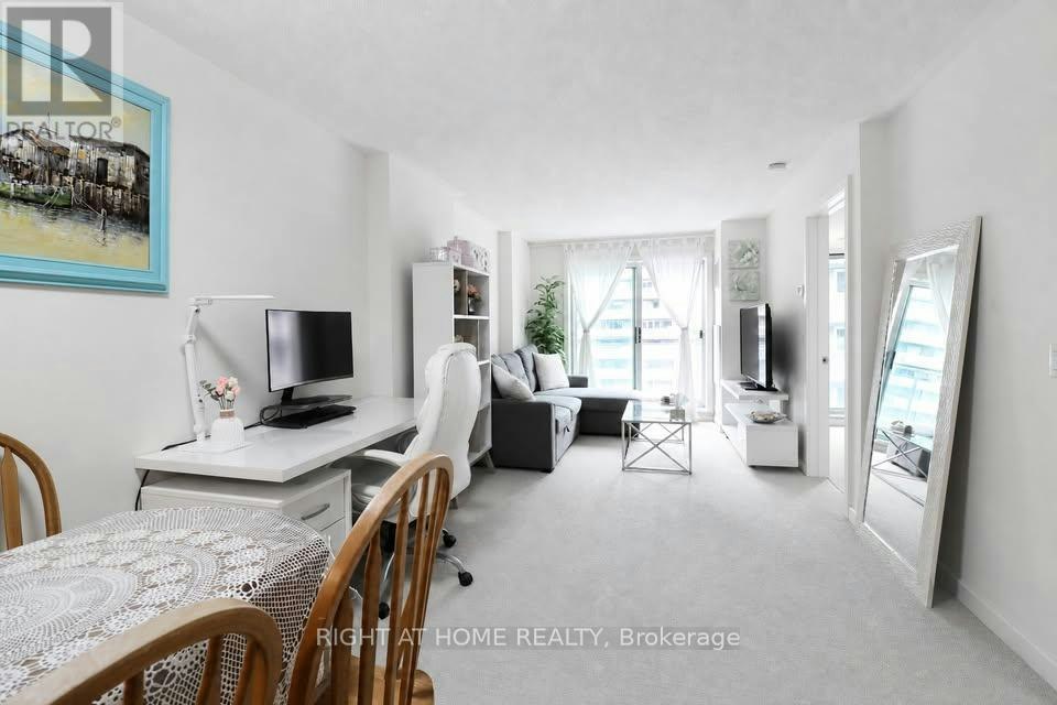 711-138 Somerset Street W, Ottawa, ON, K2P 0A3 - 5