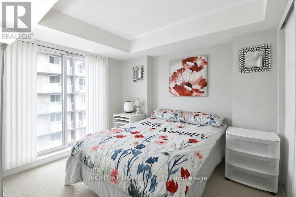 711-138 Somerset Street W, Ottawa, ON, K2P 0A3 - 8