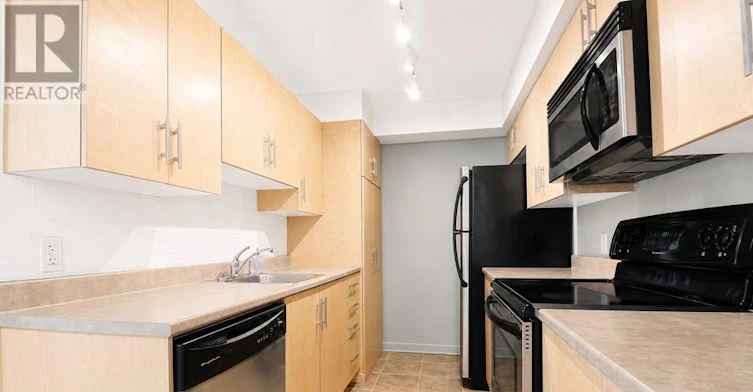 711-138 Somerset Street W, Ottawa, ON, K2P 0A3 - 6