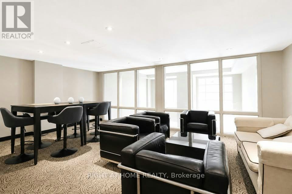 711-138 Somerset Street W, Ottawa, ON, K2P 0A3 - 13