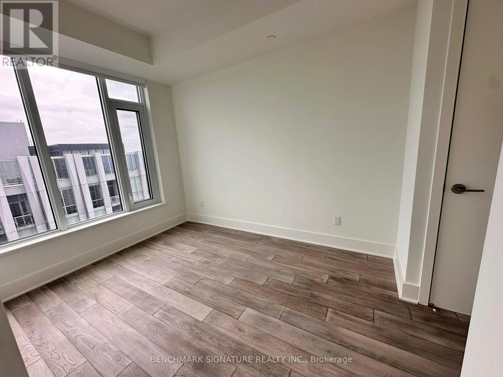 5504-11 Yorkville Avenue, Toronto, ON, M4W 0B7 - 8