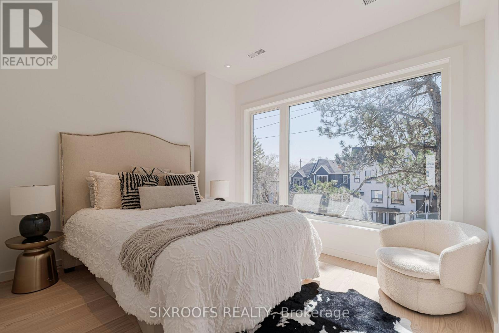 UPPER-40 Morningside Avenue, Toronto, ON, M6S 1C4 - 21