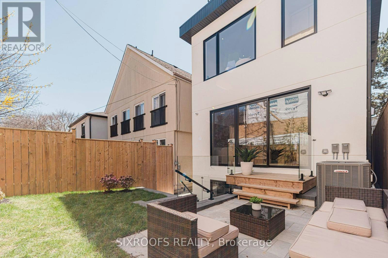 UPPER-40 Morningside Avenue, Toronto, ON, M6S 1C4 - 35