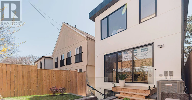 UPPER-40 Morningside Avenue, Toronto, ON, M6S 1C4 - 35