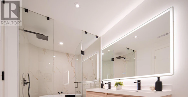 UPPER-40 Morningside Avenue, Toronto, ON, M6S 1C4 - 17