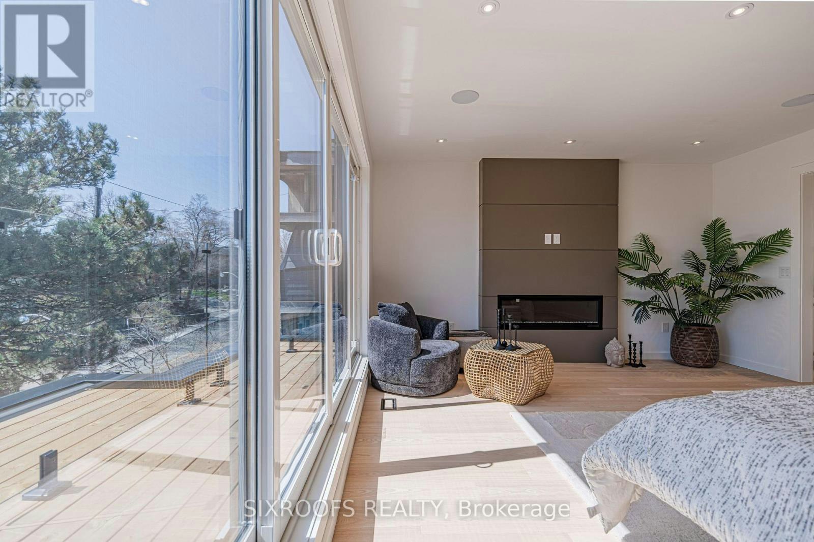 UPPER-40 Morningside Avenue, Toronto, ON, M6S 1C4 - 27