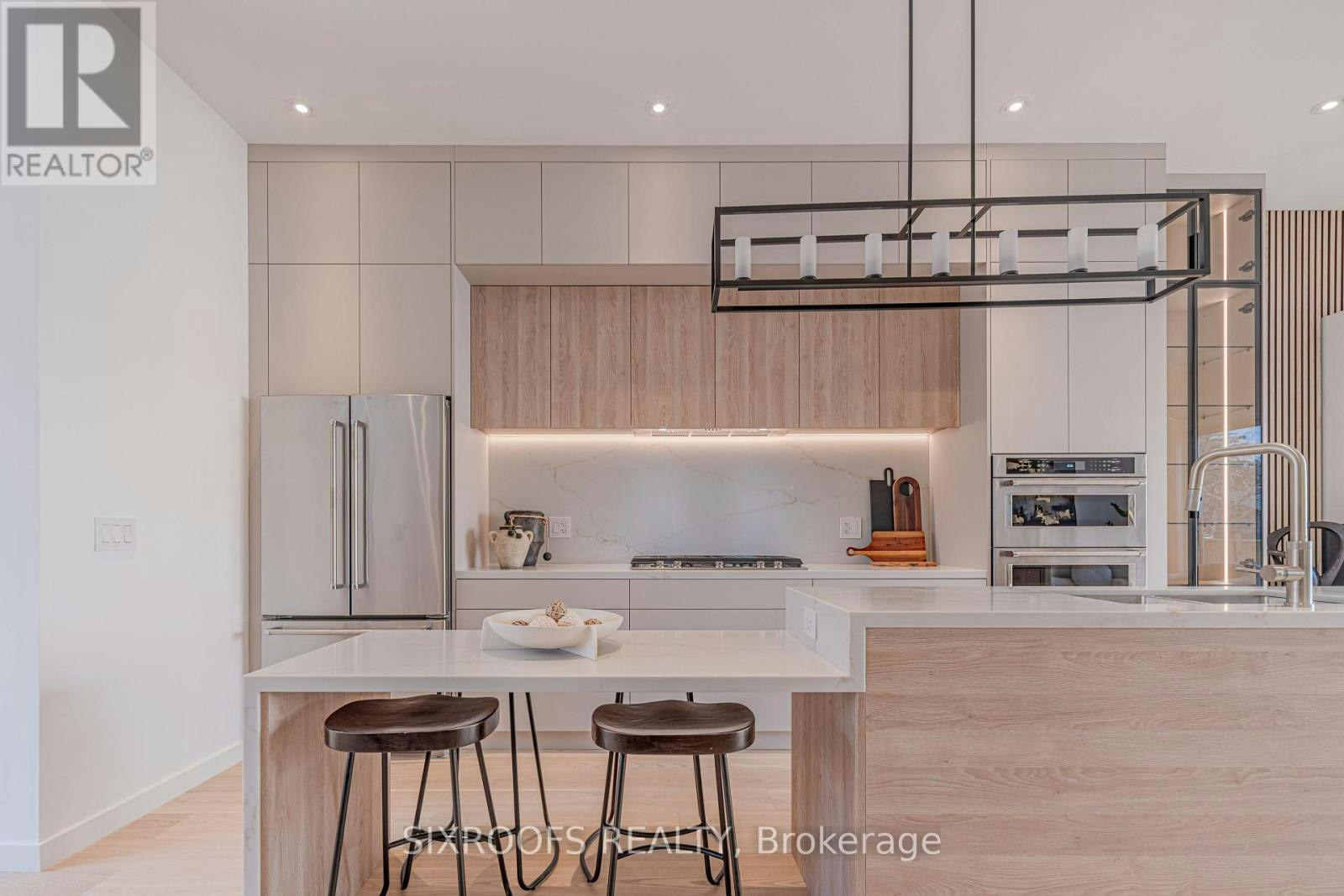 UPPER-40 Morningside Avenue, Toronto, ON, M6S 1C4 - 9