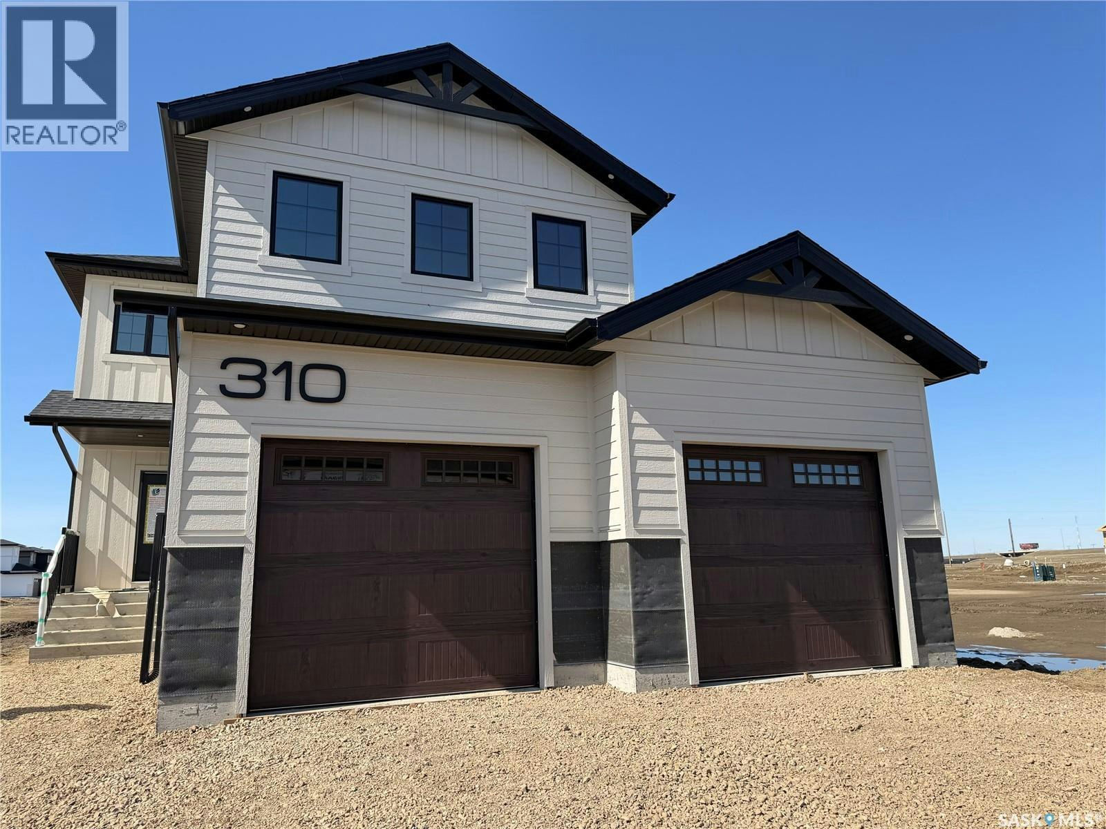 310 Traeger Manor, Saskatoon, SK, S7V 1Z4