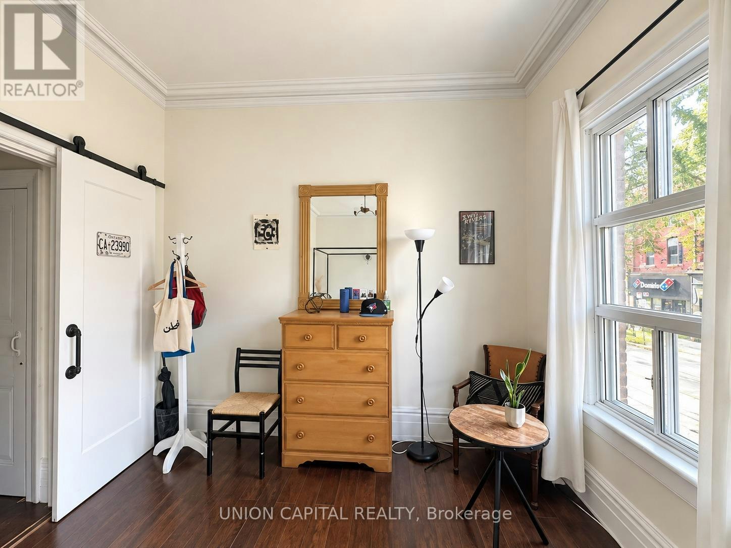 2ND FL-459 Queen Street W, Toronto, ON, M5V 2A9 - 2