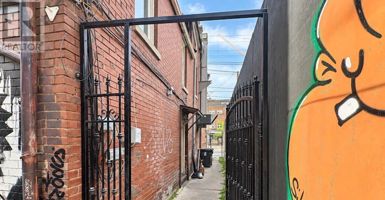 2ND FL-459 Queen Street W, Toronto, ON, M5V 2A9 - 13