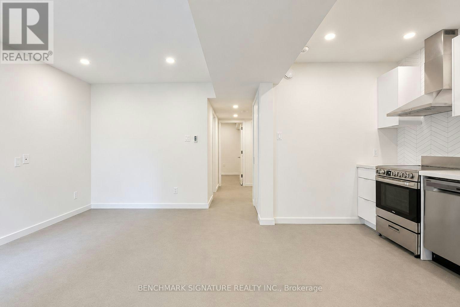 LOWER-301 Euclid Avenue, Toronto, ON, M6J 2K1 - 12