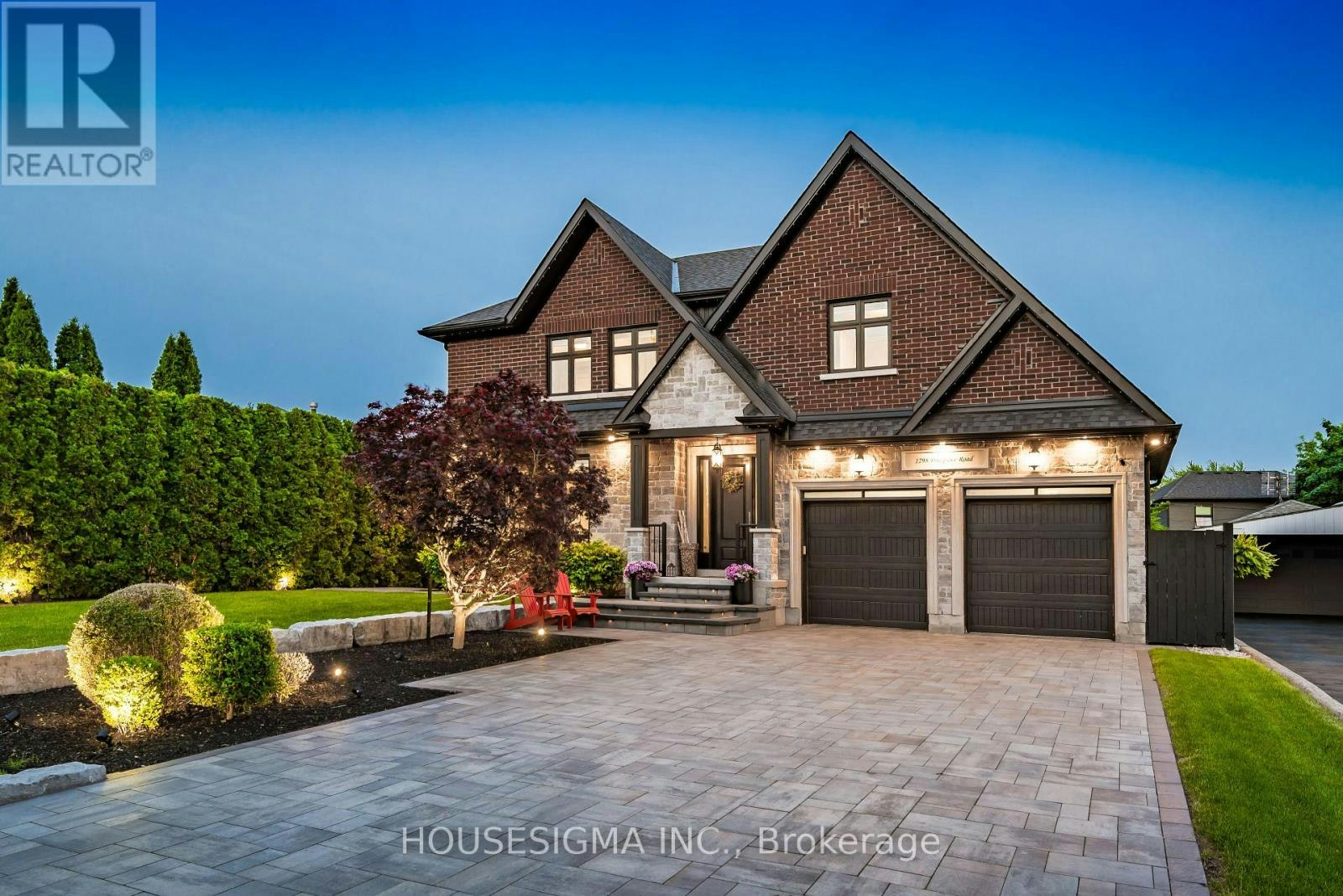 1298 Pinegrove Road, Oakville, ON, L6L 2X3