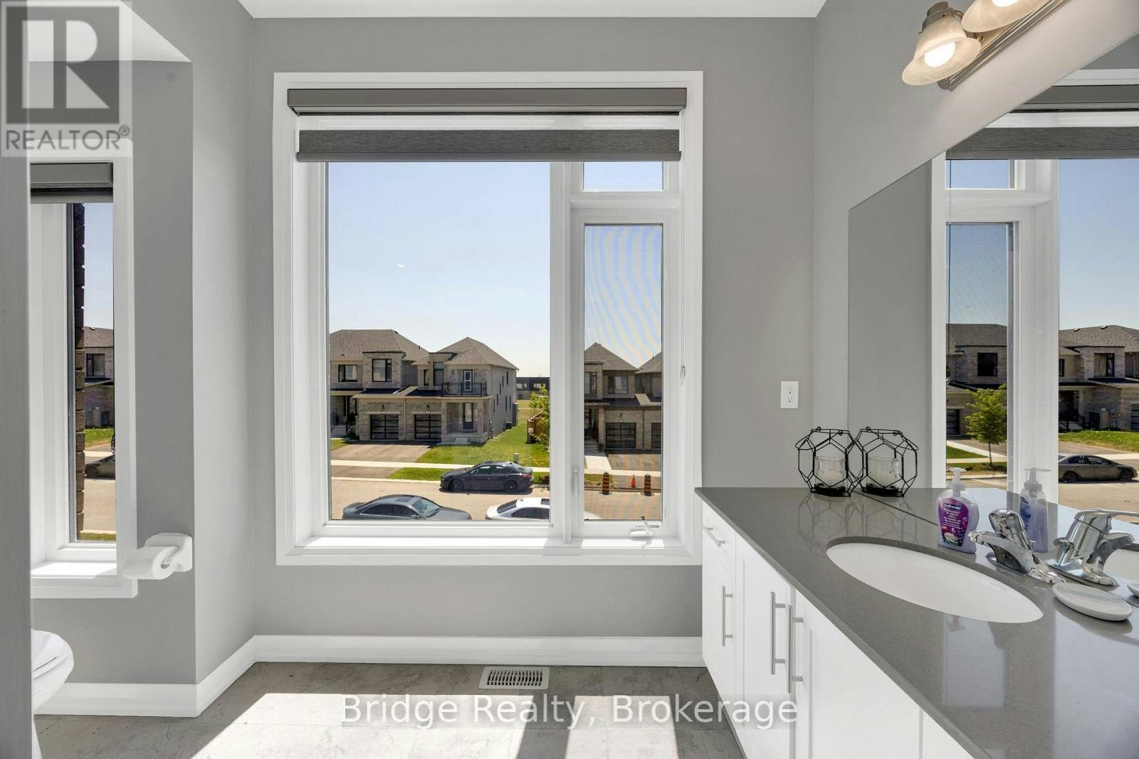 892 Sobeski Avenue, Woodstock, ON, N4T 0P2 - 35