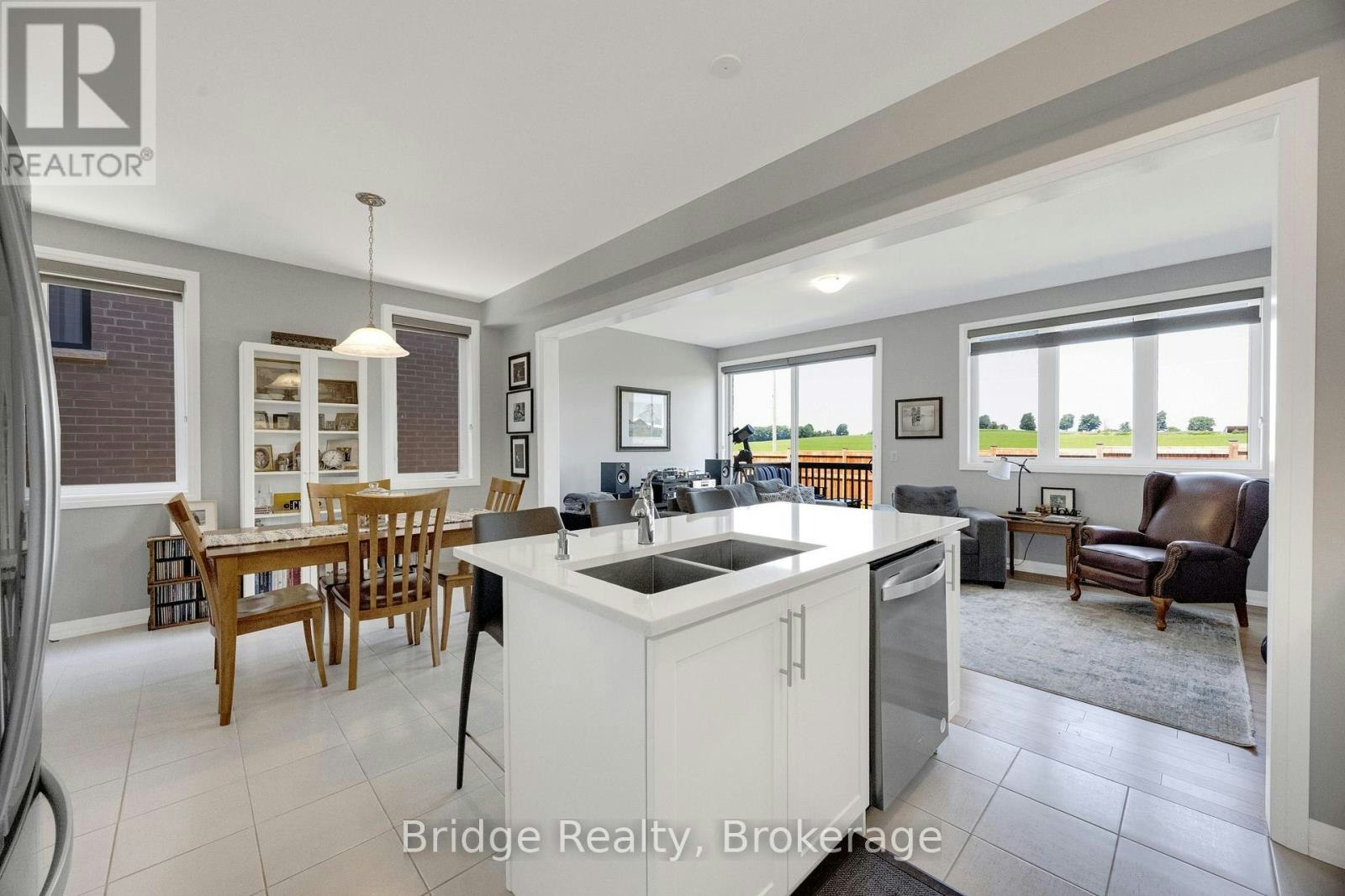 892 Sobeski Avenue, Woodstock, ON, N4T 0P2 - 15