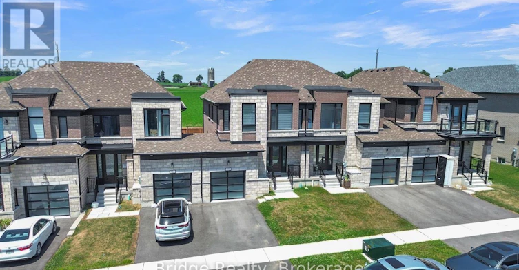 892 Sobeski Avenue, Woodstock, ON, N4T 0P2 - 2