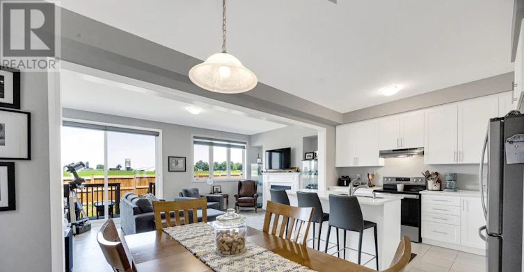 892 Sobeski Avenue, Woodstock, ON, N4T 0P2 - 21