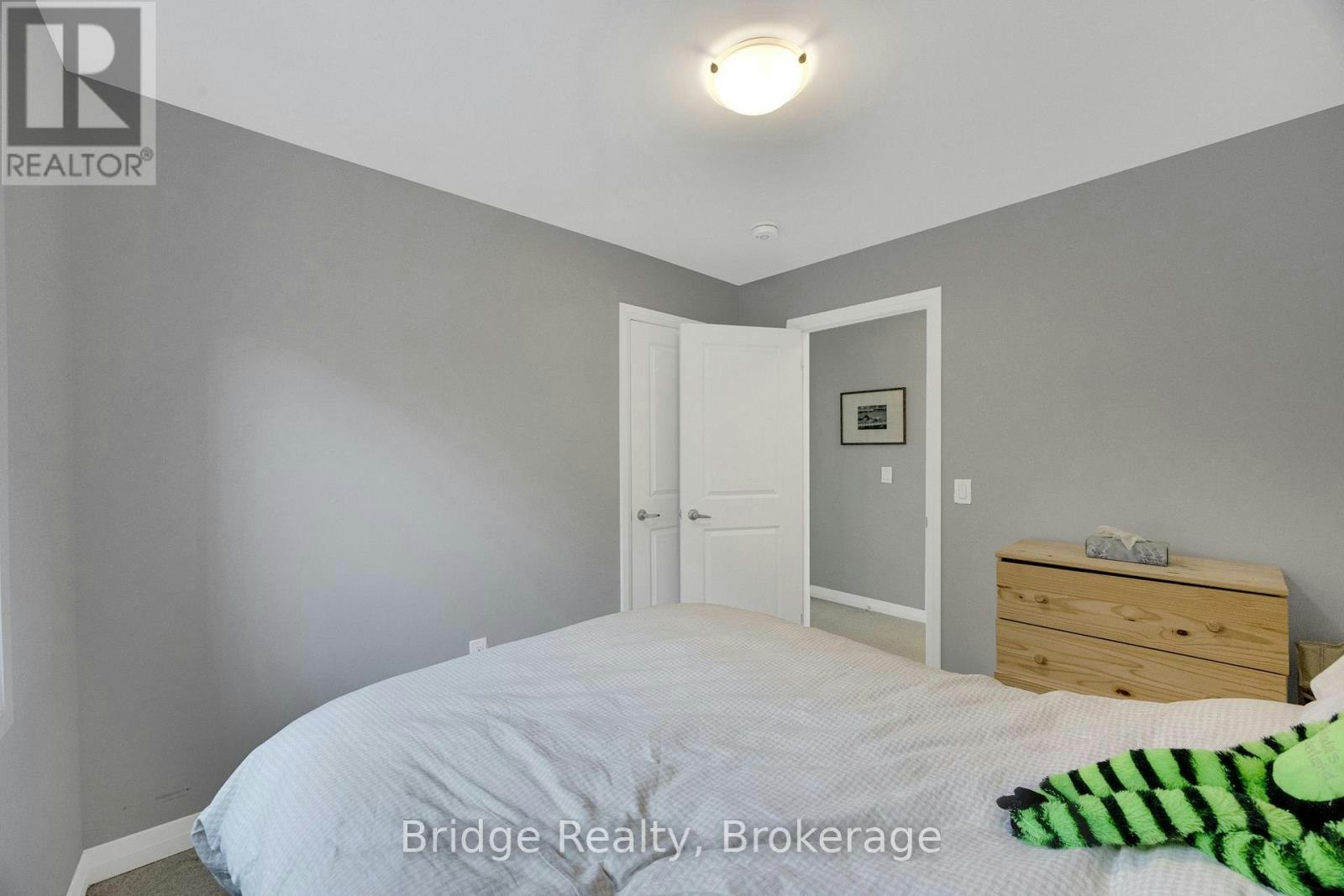 892 Sobeski Avenue, Woodstock, ON, N4T 0P2 - 30