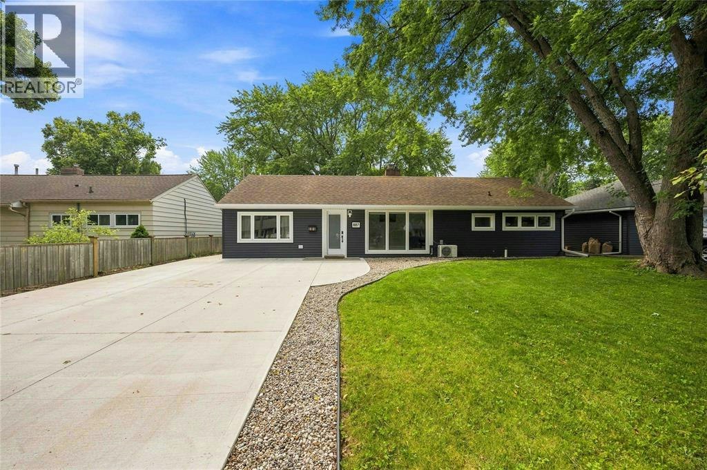 887 Mccaw Street, Sarnia, ON, N7V 2X4