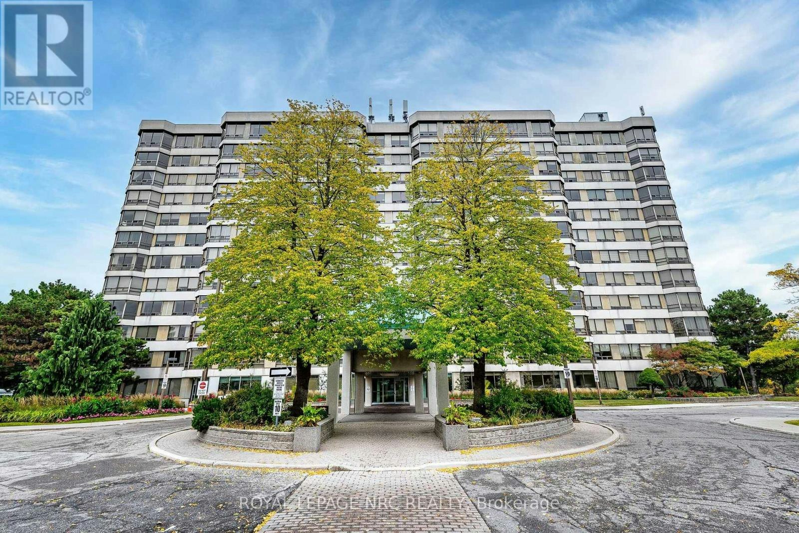 411-310 Mill Street S, Brampton, ON, L6Y 3B1