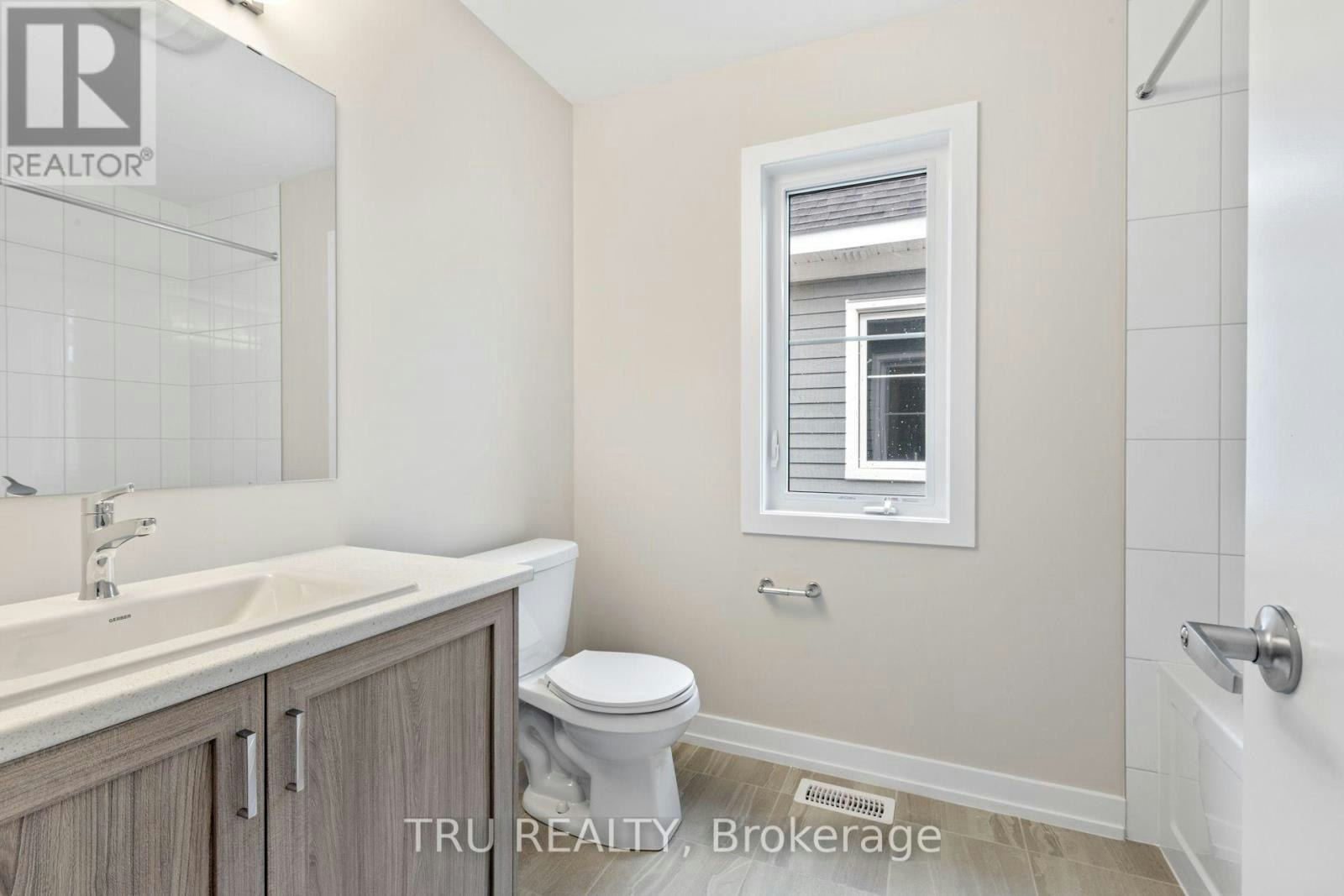 77 Hackamore Crescent, Ottawa, ON, K0A 2Z0 - 31