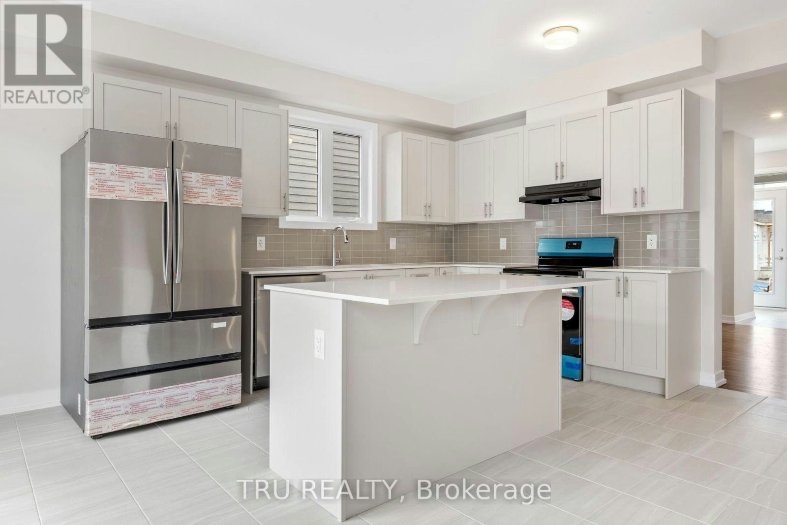 77 Hackamore Crescent, Ottawa, ON, K0A 2Z0 - 10