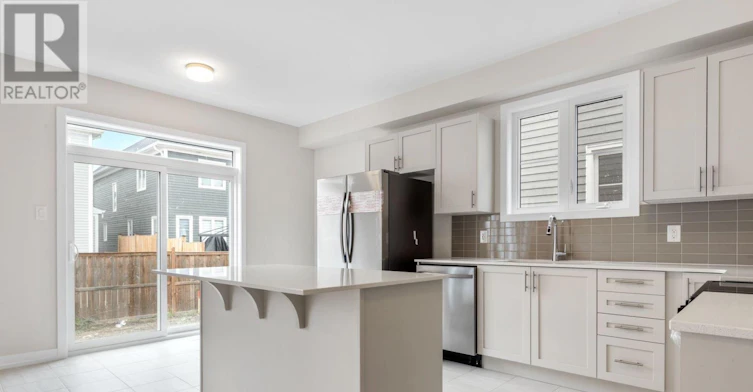 77 Hackamore Crescent, Ottawa, ON, K0A 2Z0 - 9